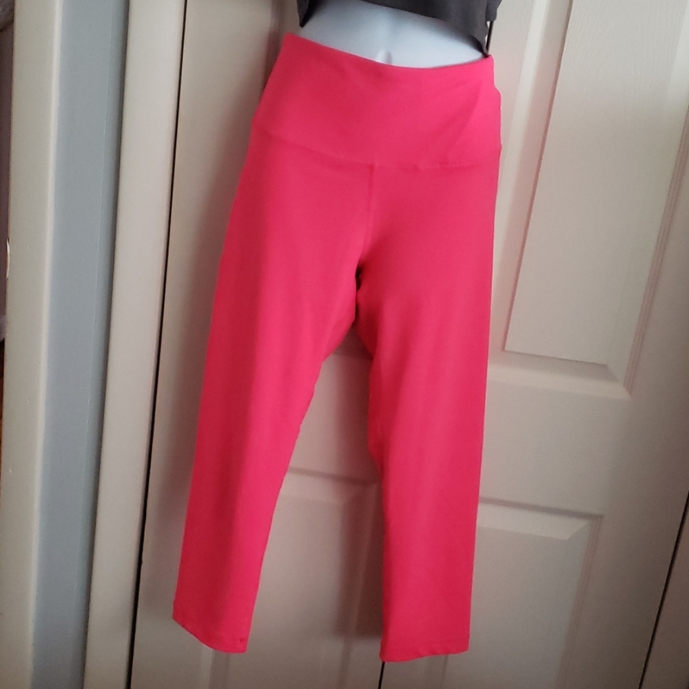 Hot pink high waist capri